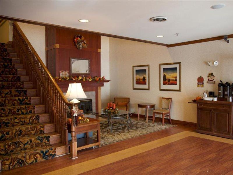 Country & By Radisson, Crystal Lake, Il Hotel Crystal Lake