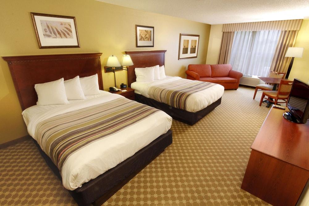 Country & By Radisson, Crystal Lake, Il Hotel Crystal Lake